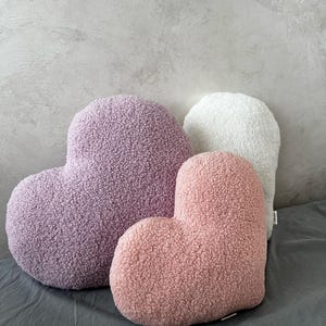Teddy Heart Pillow, Boucle Plush Cushion, Cozy Aesthetic Decor, Romantic Gift, Nursery Sofa, Bedroom Soft Fleece Handmade Accent bild 11