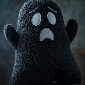 Teddy Boucle Ghost Pillow Cute Halloween Spooky Throw Cushion Decorative Ghostly Plushie Aesthetic Autumn Fall Couch Decor White Black imagem 3