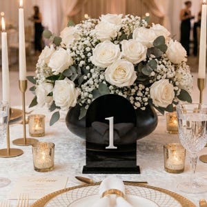 Números de mesa de boda de acrílico negro, decoración minimalista 3D de lujo para recepciones, pequeños letreros modernos para mesas con soporte, elegante señalización para eventos.