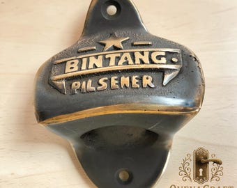 Bier Bintang Messing Flaschenöffner, massiver Messing Bierdeckel Öffner, antikes Messing Bar Werkzeug, Bali Indonesien Souvenir, Barware im Vintage Stil