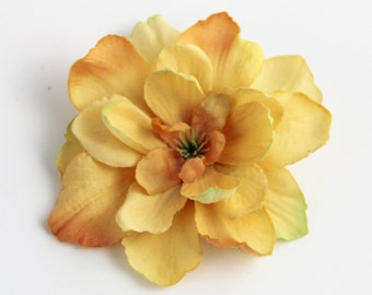 Ready to Ship - Cantaloupe Flower Hair Clip -Small Hair Clip Pastel Light Sherbet Orange Peach Lime Green Color - accent hairstyles