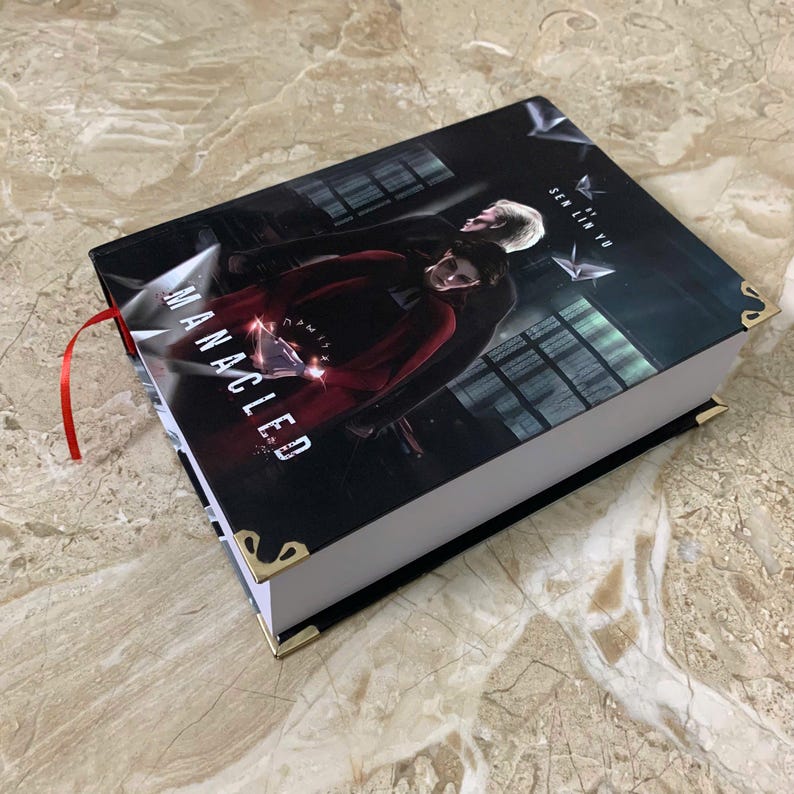 Manacled book. Hardcover Edition. Full Series with Illustrated Bild 4