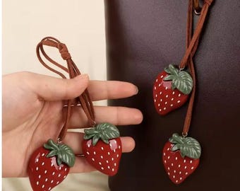 Braided Strawberry Bag Charm – Leather Fruit Keychain Pendant