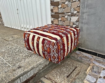 Puf Kilim rojo vintage, pufs cuadrados marroquíes