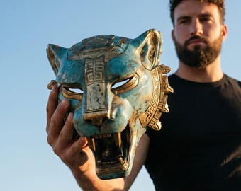 Aztec Jaguar Ocelotl Mask – Limited Edition Signed – Patina Green and Gold – Handmade in Resin – Neo Ídolos by Caesar Borja