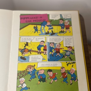 Puede incluir: Una p&aacute;gina de c&oacute;mic en alem&aacute;n. El t&iacute;tulo, en la parte superior, dice "PIPPI GERAT IN EINE PR&Uuml;GELEI!". Las ilustraciones coloridas muestran a ni&ntilde;os en diferentes escenas, con bocadillos de texto en alem&aacute;n. El estilo art&iacute;stico es animado y infantil.