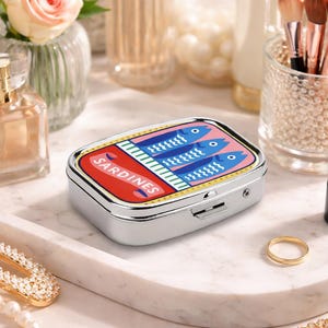catch box fish Catch Co Mystery Box Fishing Catch Mystery Tackle Box Pro Walleye Fishing  Kit ($25 Value)