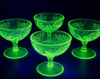 Set of 4 Uranium Glass Band & Diamond Cut Champagne Coupes