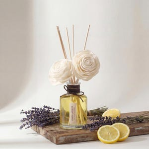Lemon Lavender Reed Diffuser 160ml – Sola Flower Oil Diffuser for Bathroom & Bedroom | Citrus Lavender Home Fragrance | Housewarming Gift