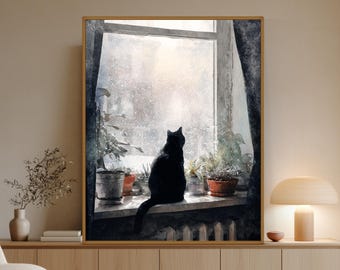 Peut inclure: Une impression d'art mural encadrée représentant un chat noir assis sur un rebord de fenêtre, observant une scène enneigée. Le chat est placé entre plusieurs plantes en pot sur le rebord, avec des rideaux sombres encadrant la fenêtre.