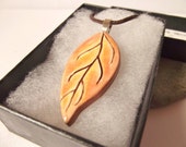 Ceramic Pottery Woodland Leaf Pendant, Autumn Jewellery, Fall Jewellery, Orange Jewellery, Autumn Pendant, Leaf Jewellery