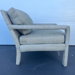 Rowe Vintage Upholstered Parson Chair