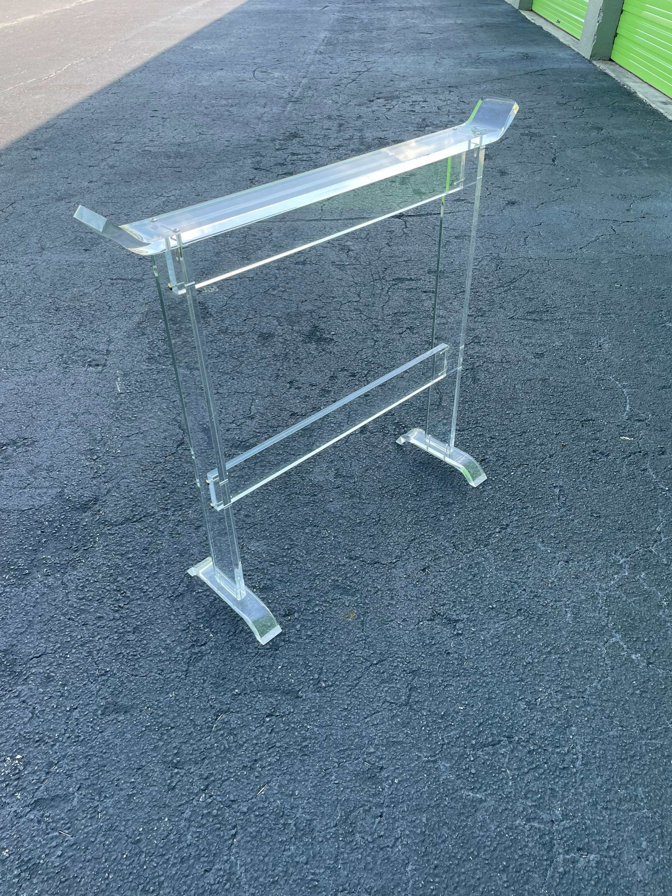 Lucite Towel Stand — The Doily Lady
