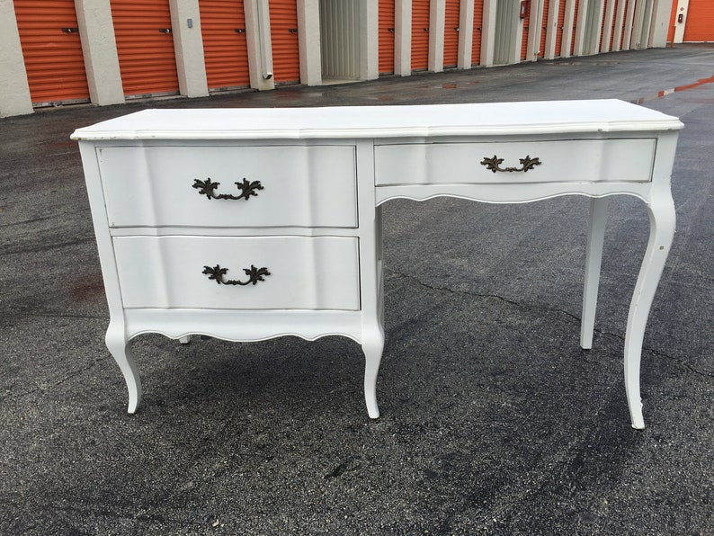 She S Got Legs Gorgeous French Provincial Desk White Wood Three Drawer Office Furniture