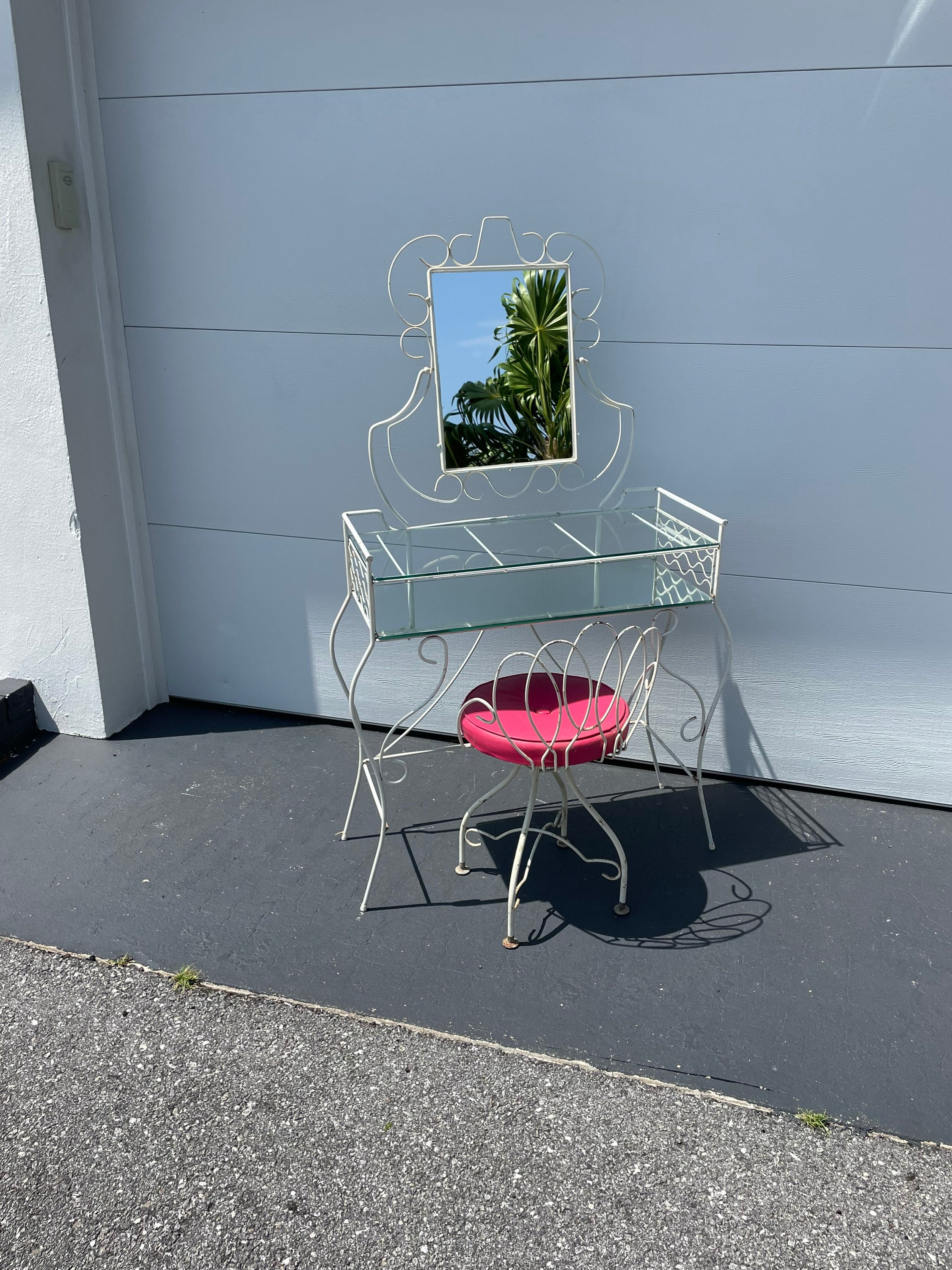 Metal vanity sale set