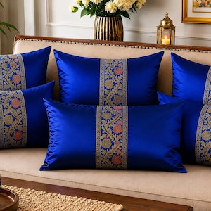 Funda de almohada lumbar de brocado de seda azul real hecha a mano, 30 x 50 cm, cojín floral indio, lujosa decoración bohemia para sofá, almohada decorativa
