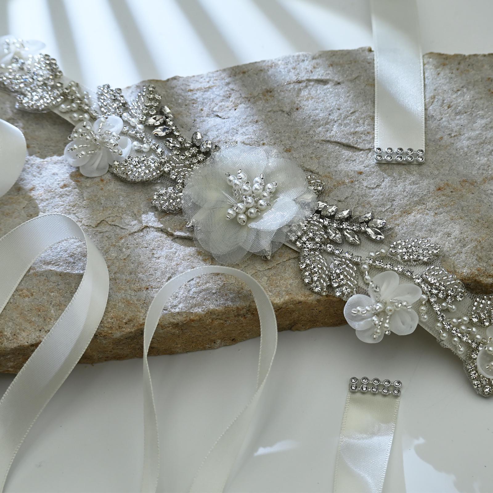 New Classic Ivory Pearl Cluster Belt. Ivory Rhinestone & Pearl Belt, Floral Bridal Belt, Bridella  main image 2