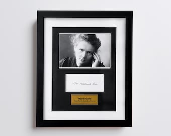 Marie Curie Autograph Photo – Signed Photo Facsimile