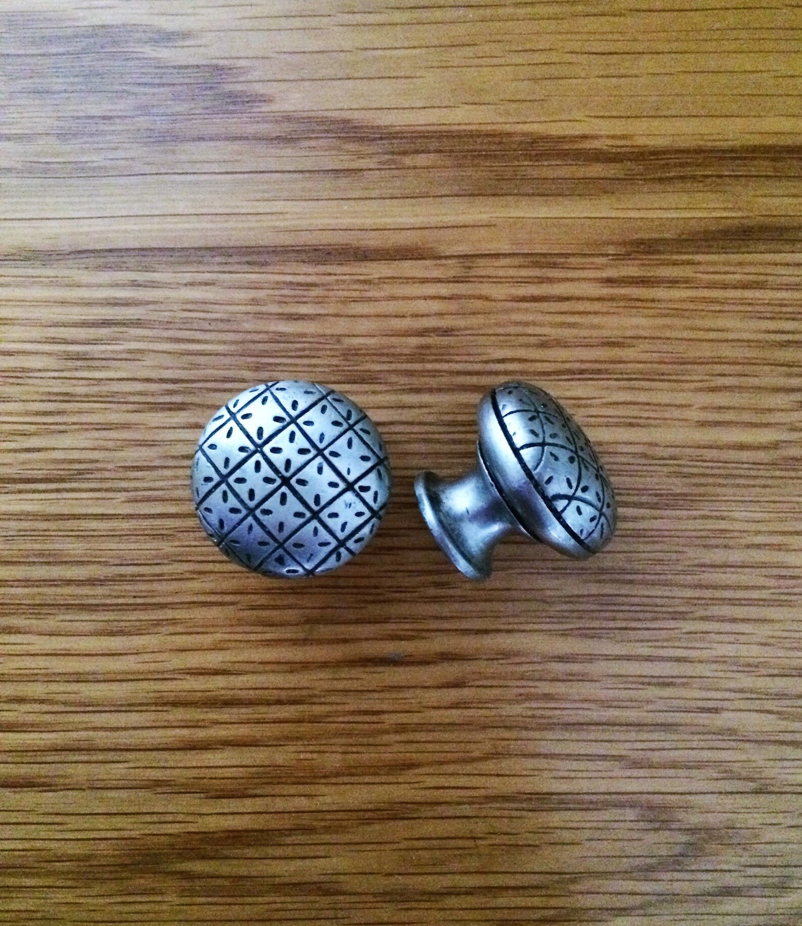 Perillas de cajón de plata un montón de 8 perillas de cómoda | Etsy