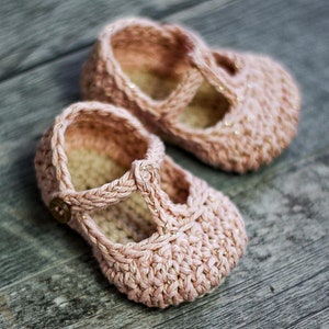 Crochet Baby Pattern Tali T-strap Baby Crochet 3 sizes Newborn 12 months Instant Download kc550 image 1