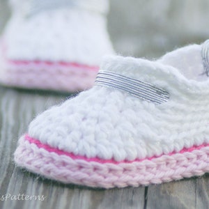 Crochet Baby Pattern Sami Sneakers Baby Crochet 2 sizes 0-6 months and 6-12 months Instant Download image 2