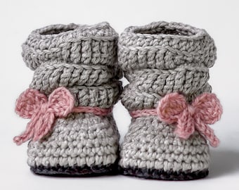 Crochet Pattern # 217 Baby Slouch Boot - Mia Boot -  Instant Download - PDF - Slouchy  kc550