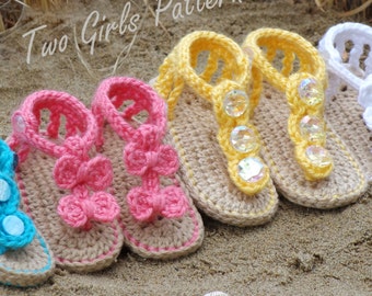 Baby crochet pattern sandal 2 Versions and Free barefoot sandal pattern included with purchase number 211 Instant Download  kc550