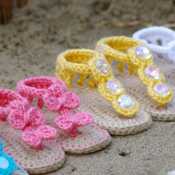 CROCHET PATTERN #211 Baby Sandal - 2 Versions and Free barefoot sandal pattern included with purchase - Instant Download kc550