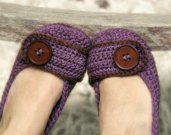 CROCHET PATTERN #205 Womens House Slipper - Violet - SIX sizes included - Womens 5 - 10 - Instant Download  kc550