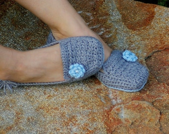 CROCHET PATTERN #117 - Womens House Slipper - six sizes included Women's 5,6,7,8,9,10 - Instant Download pdf - crochet slipper pattern L