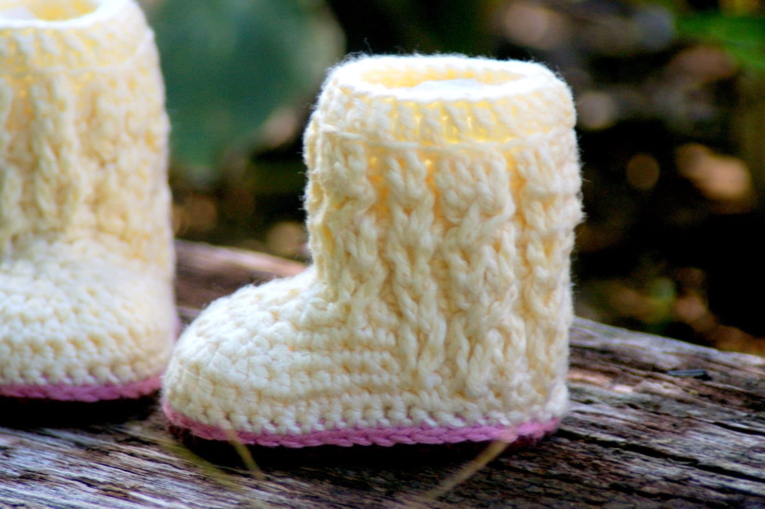 Baby Shoe Crochet Pattern for Baby Cable Boots  Pattern number 107 - Instant Download L