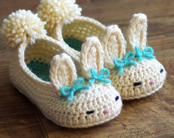 Toddler Bunny Slippers #214 Classic Bunny Slipper Crochet Pattern - Childrens shoe Sizes 4 - 9 - Number 214 Instant Download  kc550