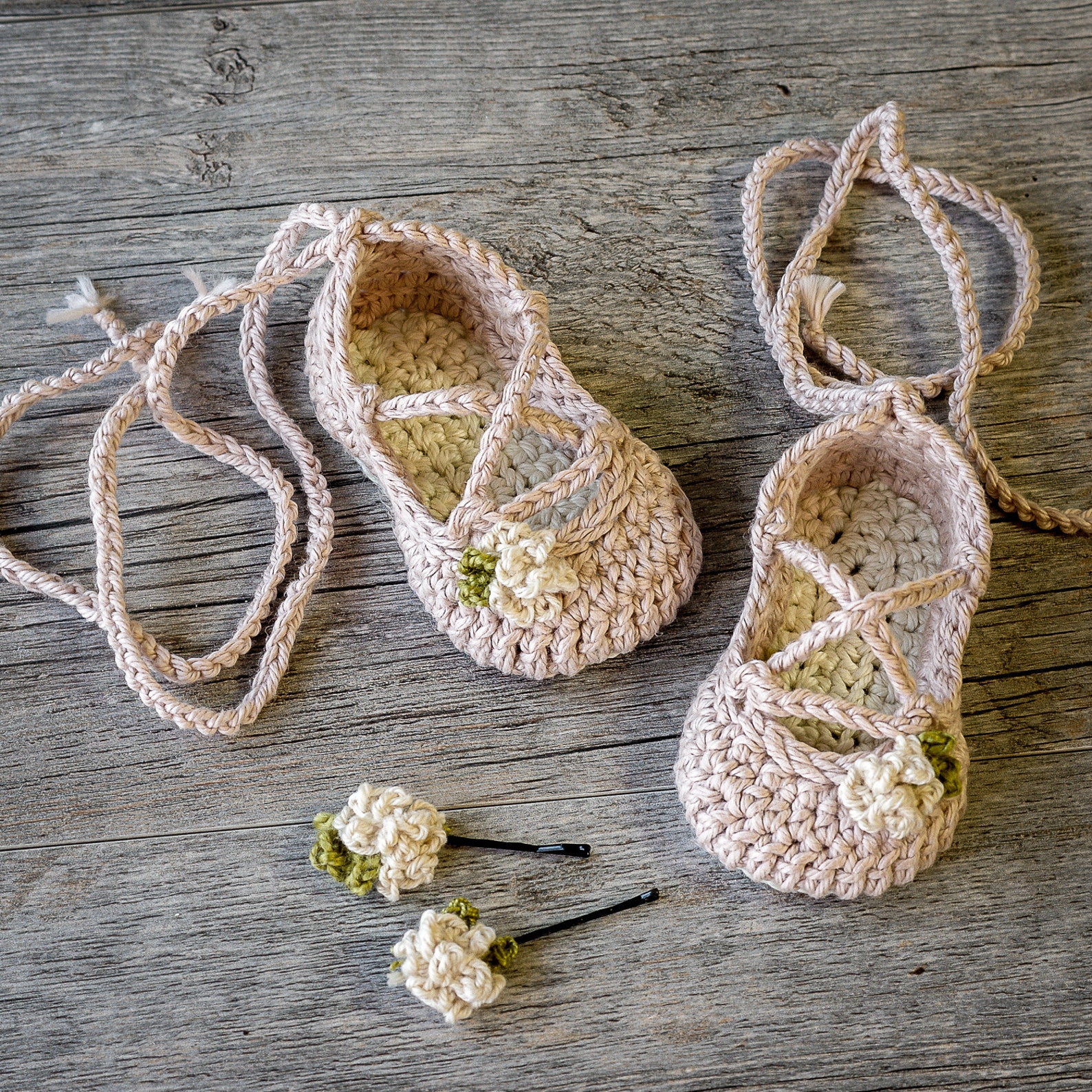 crochet pattern - strappy ballet flats - 3 variations included - baby - newborn, 3-6 and 6-12 months, instant download kc550