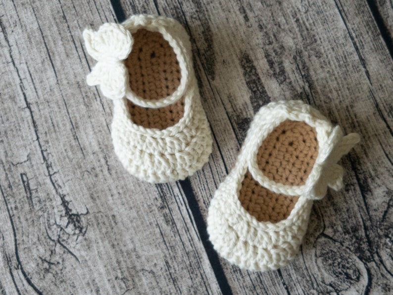 Crochet Baby Pattern Maddie Mary Janes Crochet Pattern Baby Crochet Instant download pdf file 3 baby sizes 3 strap options image 6