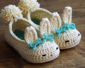 Toddler Bunny Slippers The Classic Bunny Slipper Crochet Pattern - Childrens shoe Sizes 4 - 9 - Number 214 Instant Download  kc550