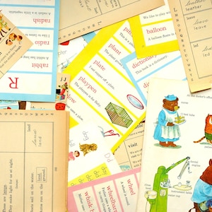 Paquete de 1/8 de libra de páginas de libros educativos de vocabulario y ortografía para niños de época / paquete de efímeras de papel de época con ilustraciones