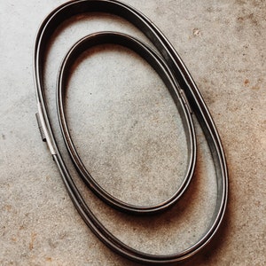 Oval broderiring i vintage metall eller trä - välj storlek - begagnad lagning, sömnad, broderitillbehör / synlig lagning