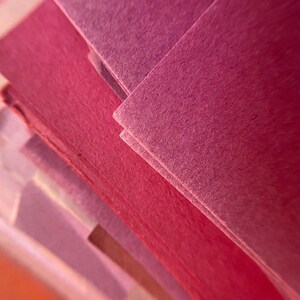 Papier budowlany Vintage: papier rzemieślniczy o gramaturze 2 uncji do kolaży i prowadzenia dzienników Red