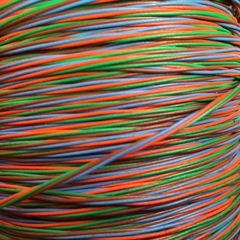 5 yards de fil téléphonique Ma Bells, calibre 24 AWG, vers 1981 Quad Wire - red/green/blue/brown 24 AWG