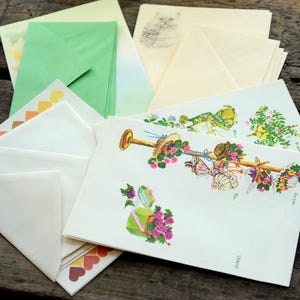 Cancelleria vintage per lettere, inviti, posta ordinaria / mix a sorpresa di carta e buste vintage