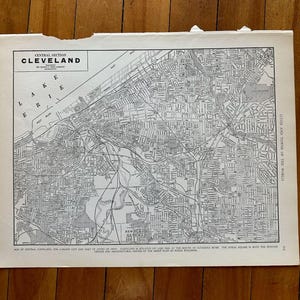 Vintage 1930s City Map – Cleveland