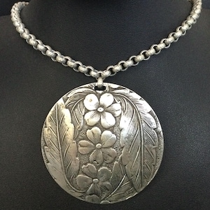 50s 60s Necklace - Etsy