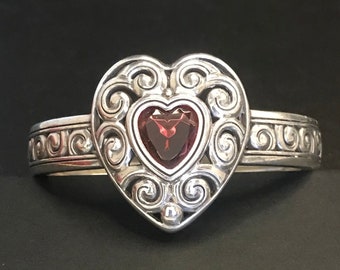 BRIGHTON Vintage Heavy Well Made Very Nice Collectible Designer Signed Bracelet, High End Jewelry, Heart Red Glass Clamper