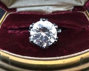 Vintage Rhinestone Cocktail Statement Silvertone Ring US Size 6