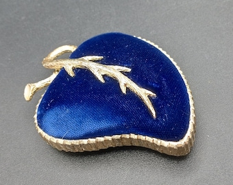 SF Vintage Signed Blue Velvet Leaf Pin Cushion 1970's 1980's