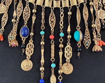 Vintage Gold Tone Book Chain Fringe Tassel Necklace, 1950's 1960's High End Statement Jewelry, gift for jewelry lover, vintage present