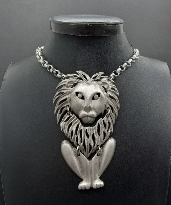 Vintage Lion Pendant Necklace, 1960's 1970's Jewel