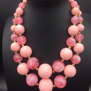 Lucky fish dots beads necklace pink – KBJewels555