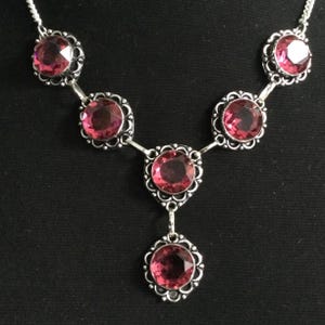 1960s 1970s Vintage Pink Glass Rhinestone Necklace Earring Jewelry Set
