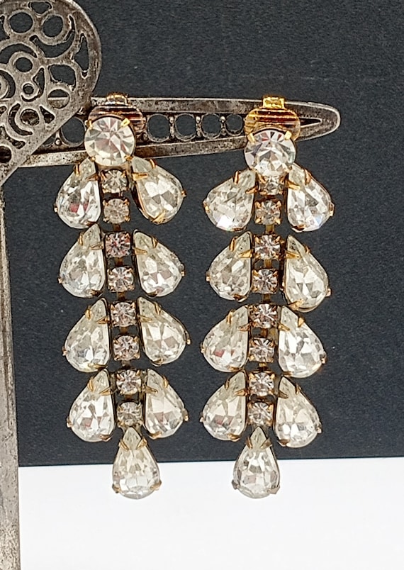 Vintage Rhinestone Dangle Drop Clip On Earrings N… - image 1